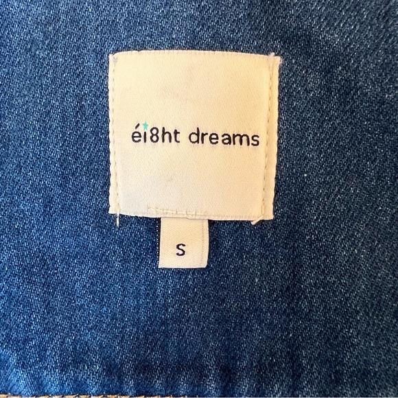 Ei8ht Dreams Revolve Cropped Faded Denim Jean Jacket Size Small EUC LIKE NEW - Picture 14 of 16